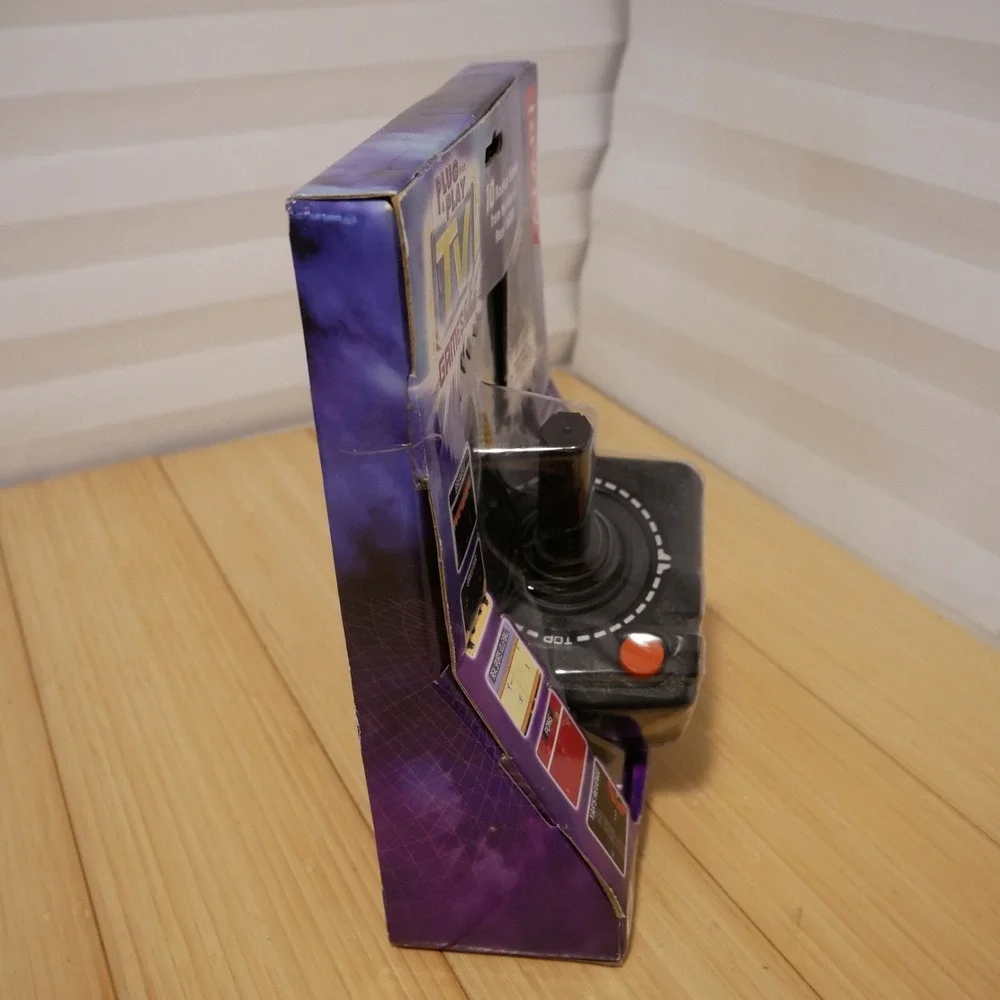 Atari 10-in-1 Plug & Play TV Games (Jakks Pacific‎ TV game systems, 2002) - 07